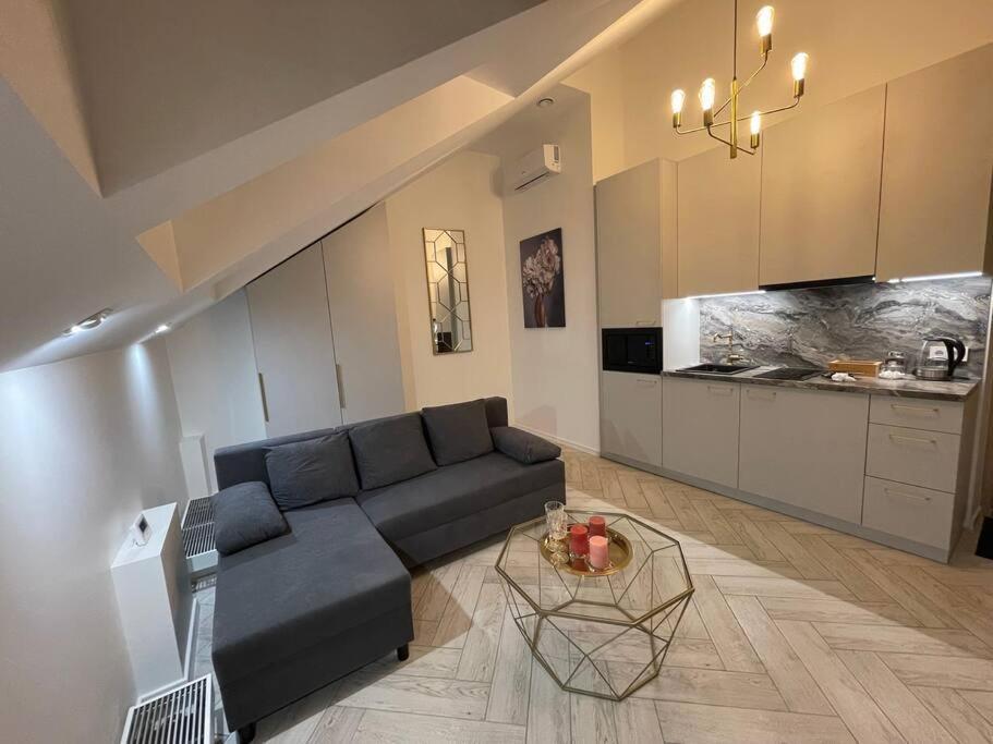 E.M. Studio In City Center Каунас Екстер'єр фото